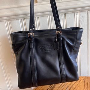 Vintage COACH Hampton Black Leather Tote Shopper Shoulder Bag